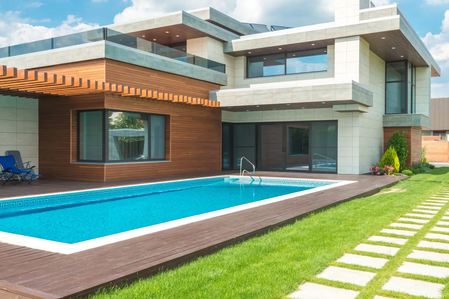 Swimming pool builders serving Goulburn Mulwaree, NSW